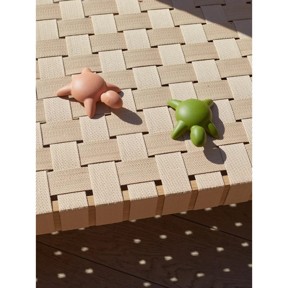 Greta the Great Turtle Bath Toy, Coral
