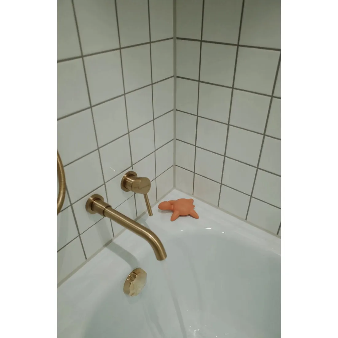 Greta the Great Turtle Bath Toy, Coral