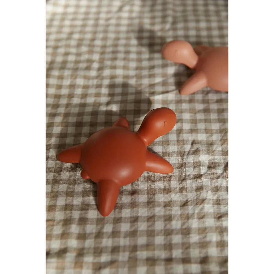 Greta the Great Turtle Bath Toy, Rust